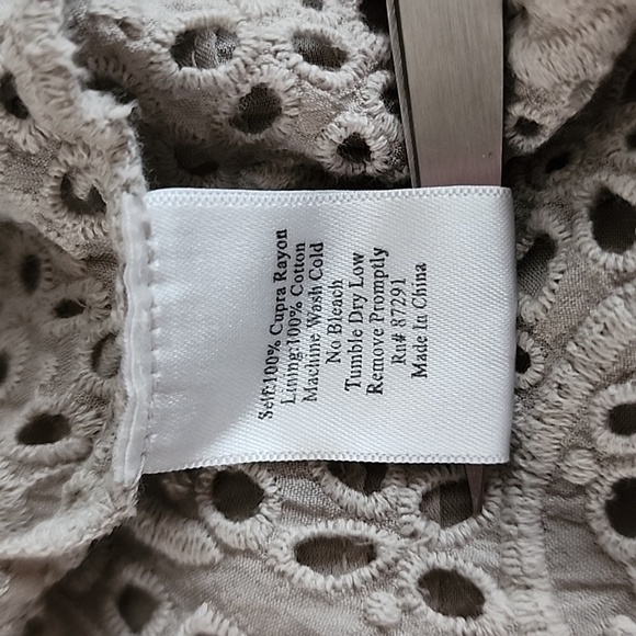 Johnny Was Beige Eyelet Embroidered Tan Dress Size Small - Picture 10 of 11